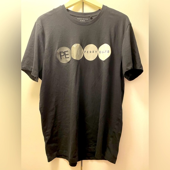 Perry Ellis Black T-shirt Size XL - Picture 1 of 3